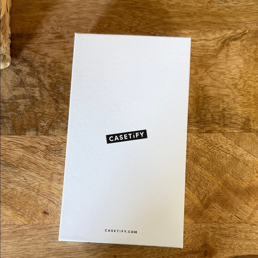 Casetify iPhone 16 pro max Gray Speckled Leather iPhone Case - Picture 3 of 3